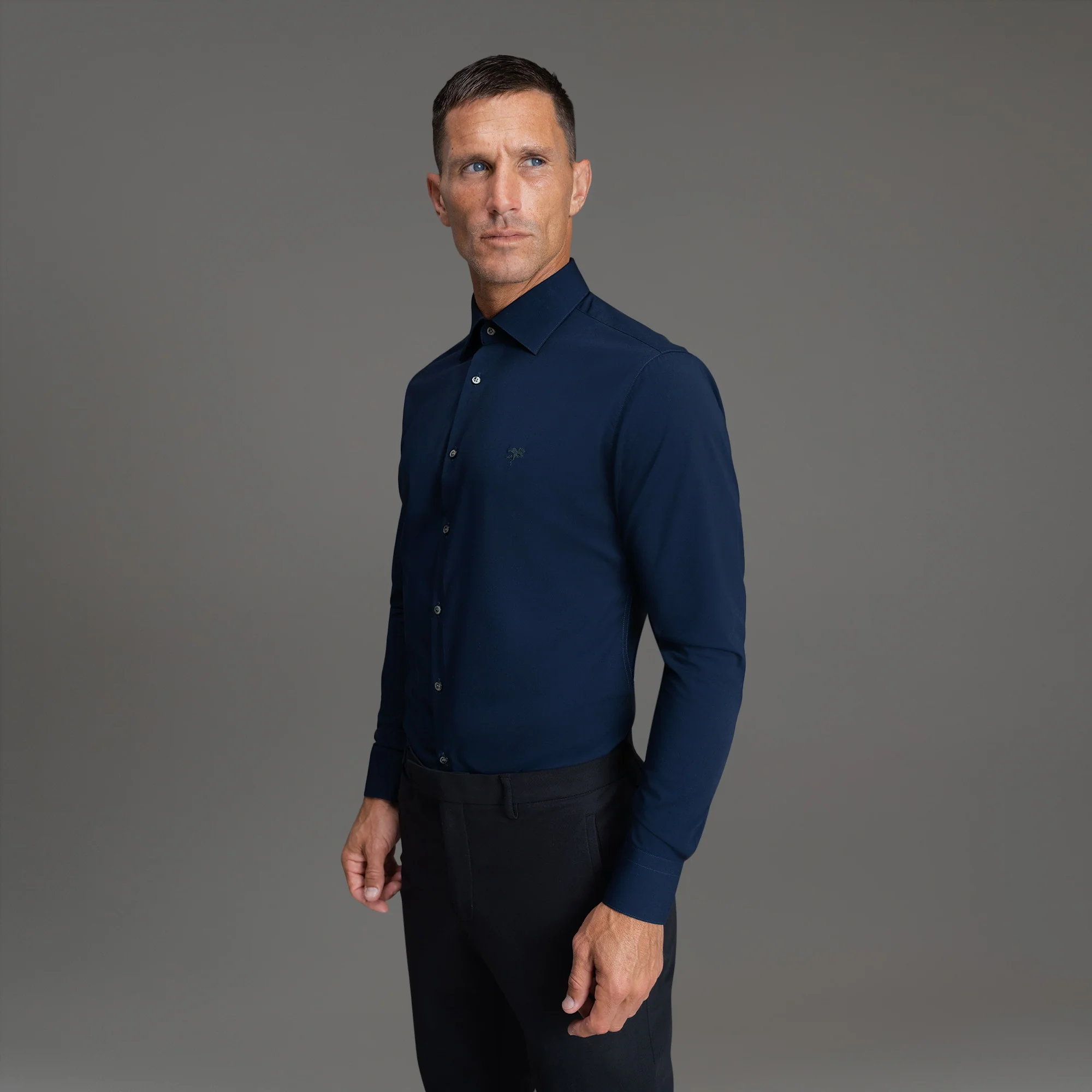 BreezeTech Spread Shirt - Image 23
