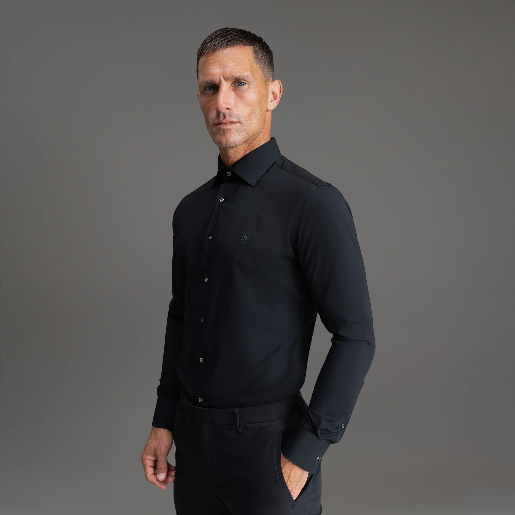 BreezeTech Spread Shirt - Image 34