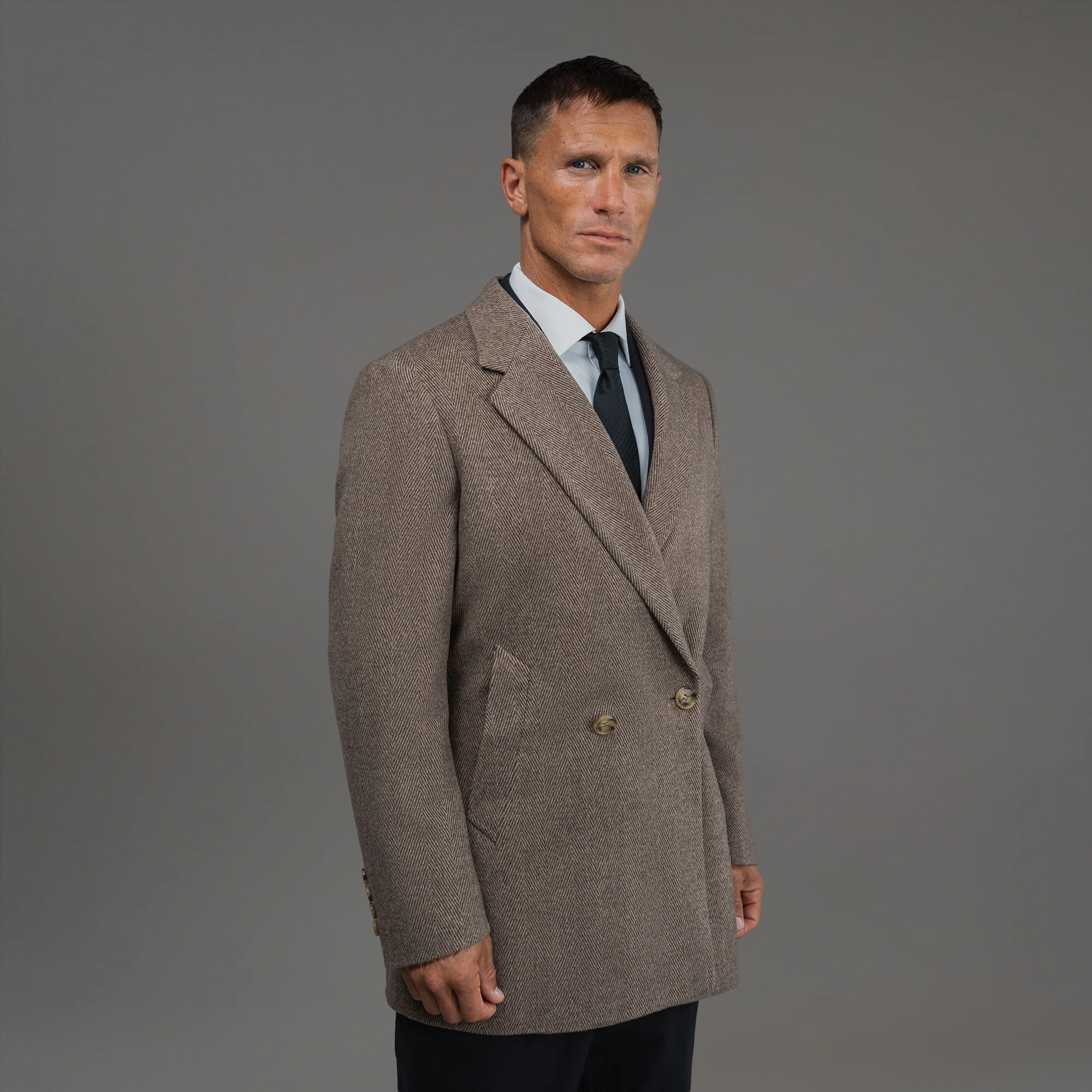 Classic Wool Silk Overcoat - Image 9