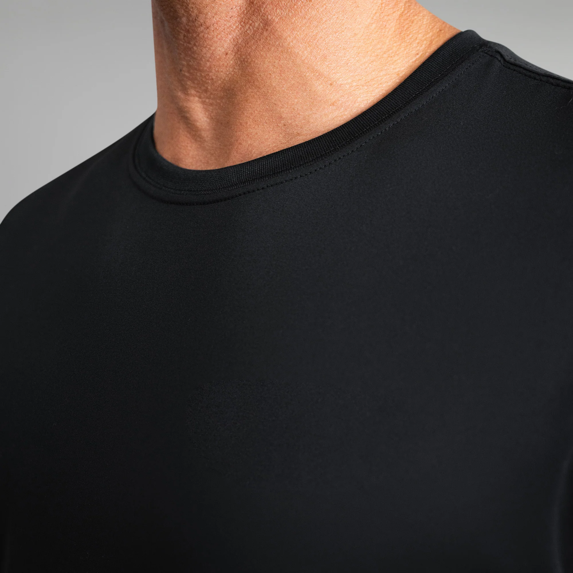 CoolTech WH Long Sleeve - Image 14