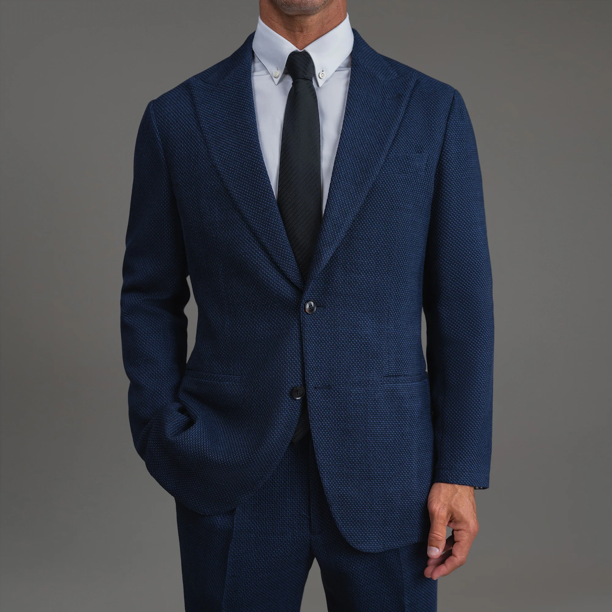 Ford Venetto Stretch Suit - Image 11