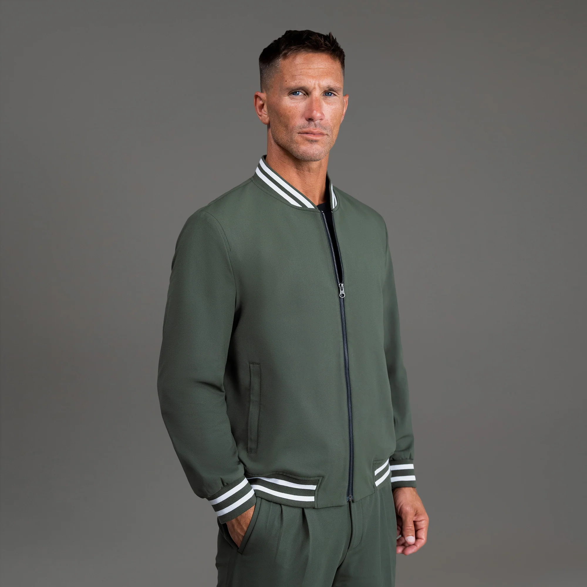 FlexTech Bomber - Image 73