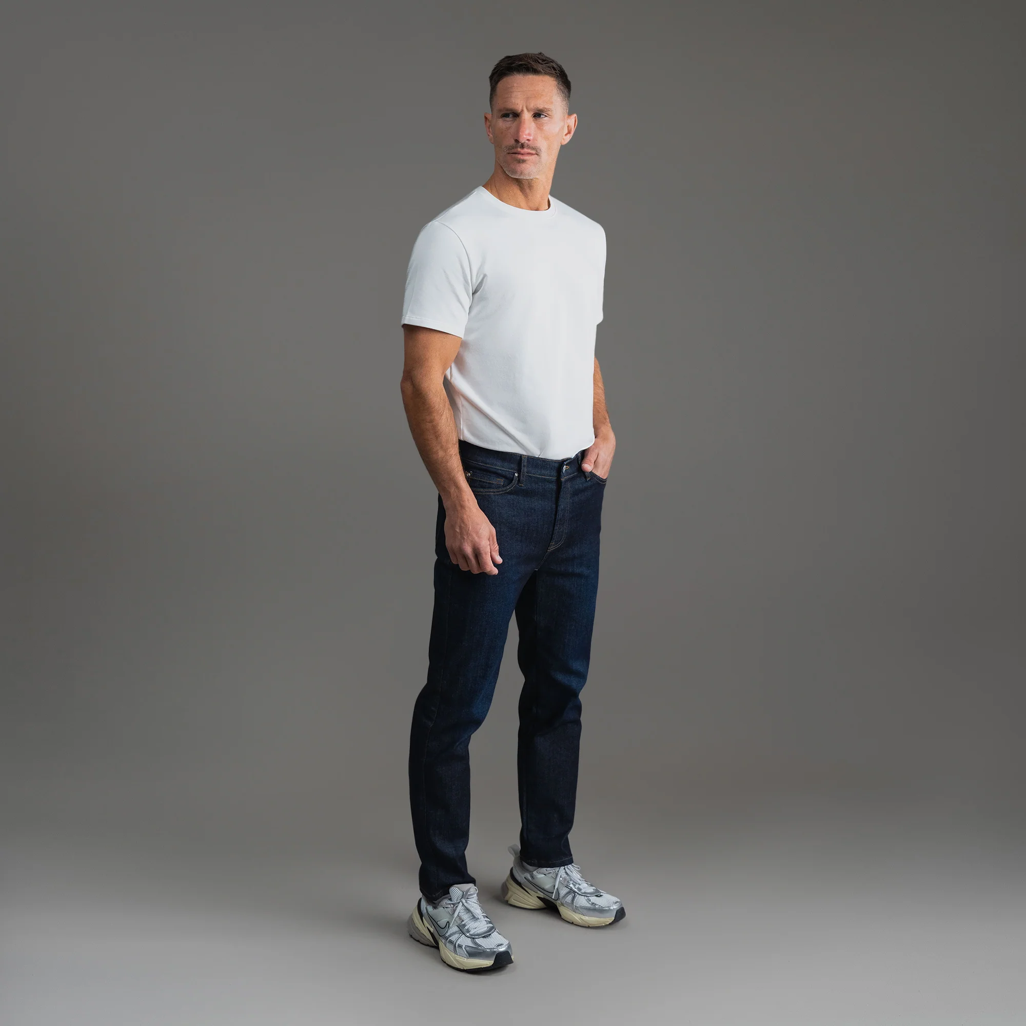 Air Tailored Jeans - Image 12