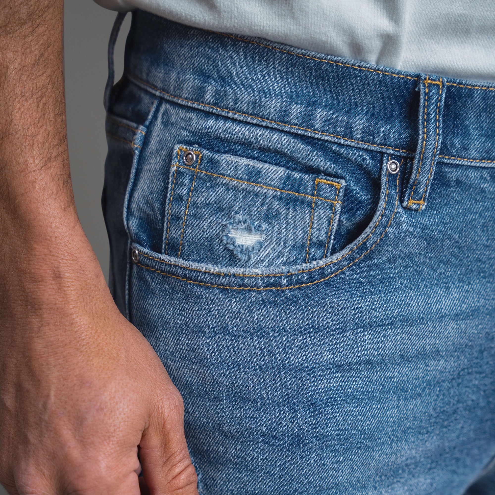 True Tailored Jeans - Image 15