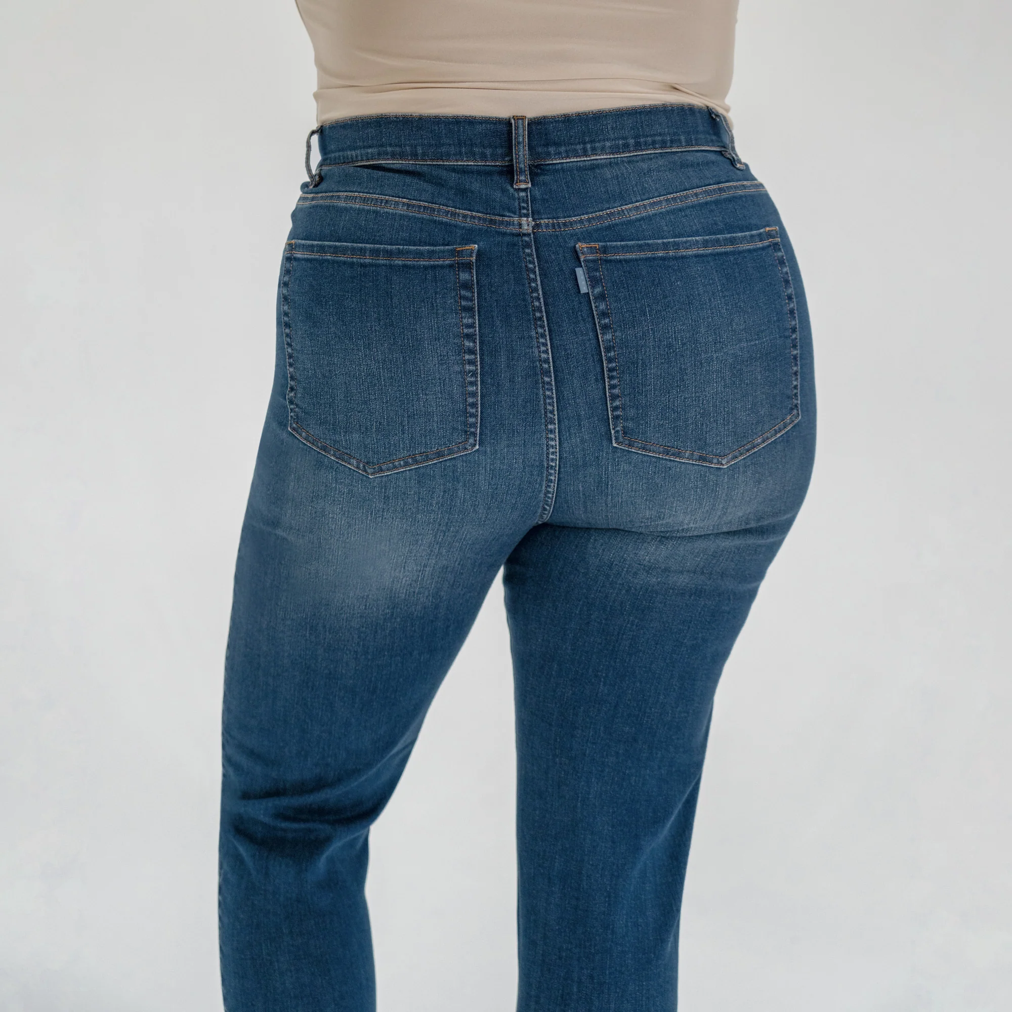 Air Skinny Jeans - Image 32