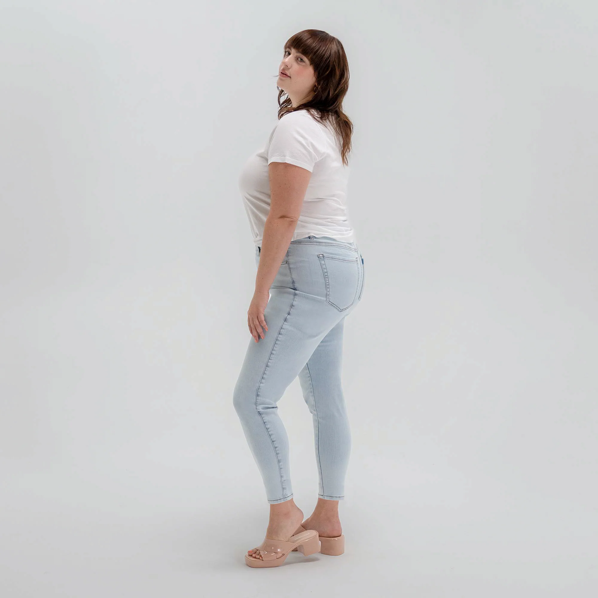 Air Skinny Jeans - Image 74
