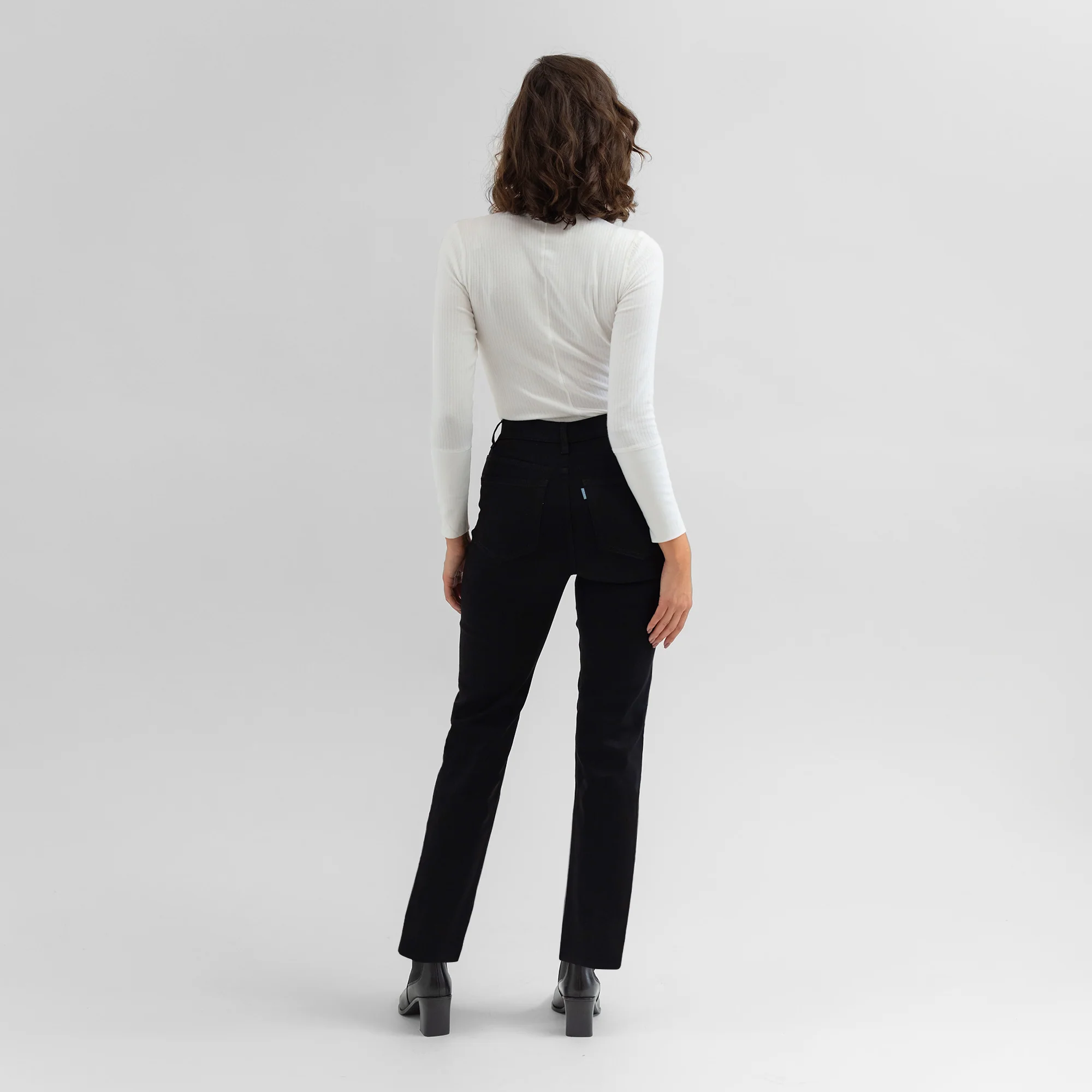 Air Straight Jeans - Image 35