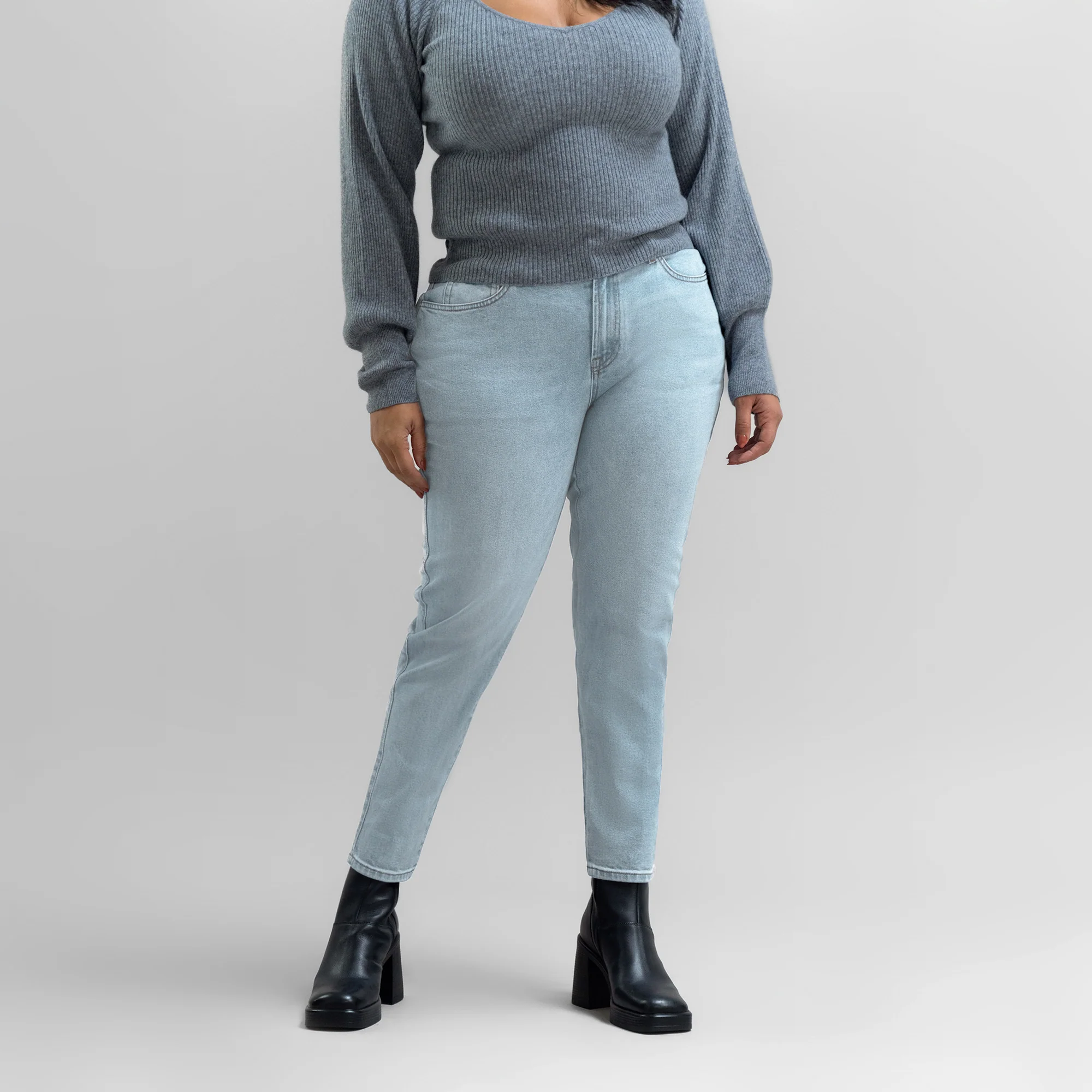 True Cigarette Jeans - Image 33