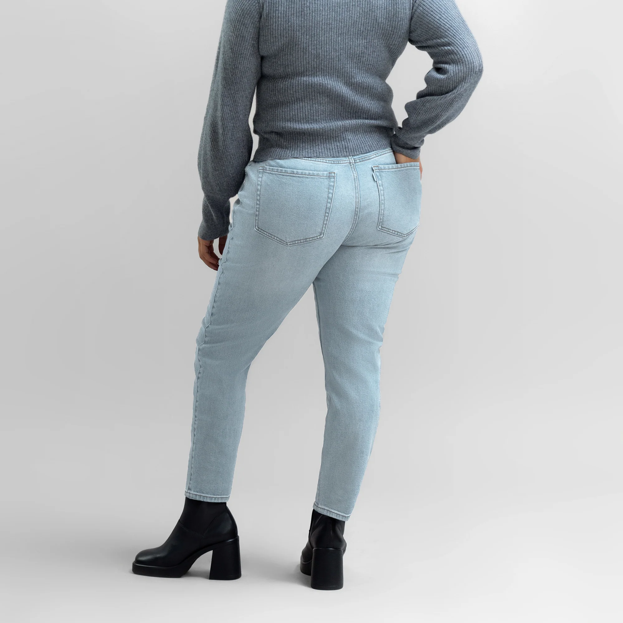 True Cigarette Jeans - Image 37