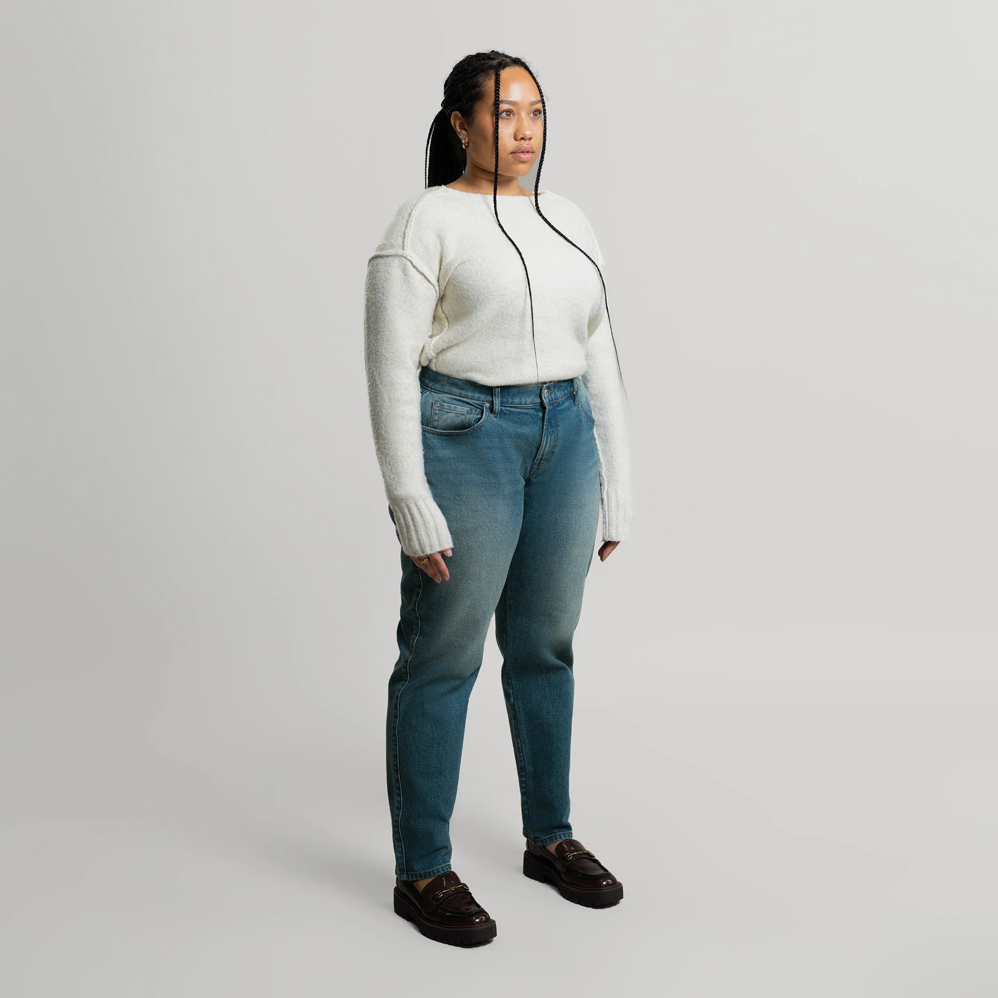 True Mom Jeans - Image 47
