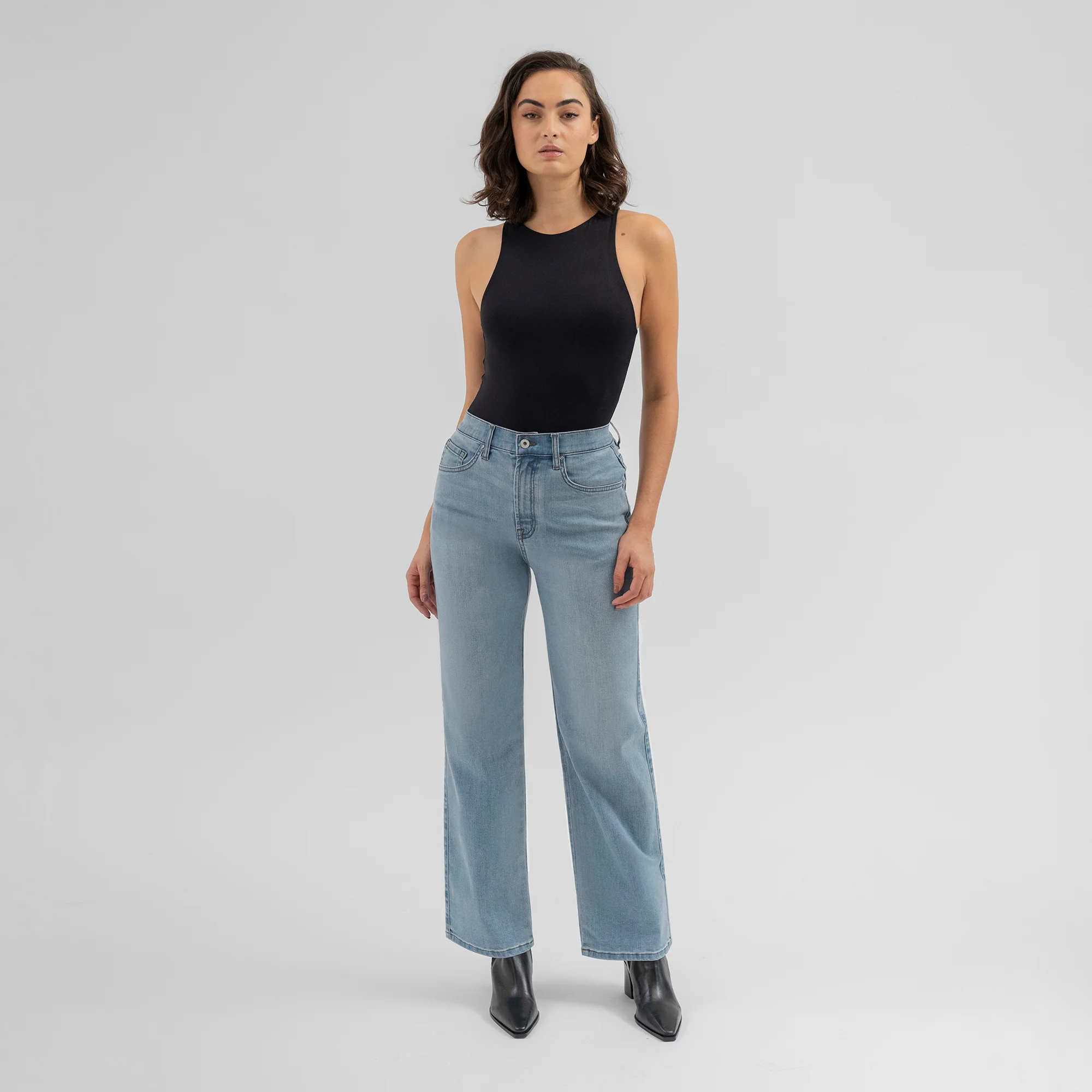 True Relaxed Jeans - Image 30