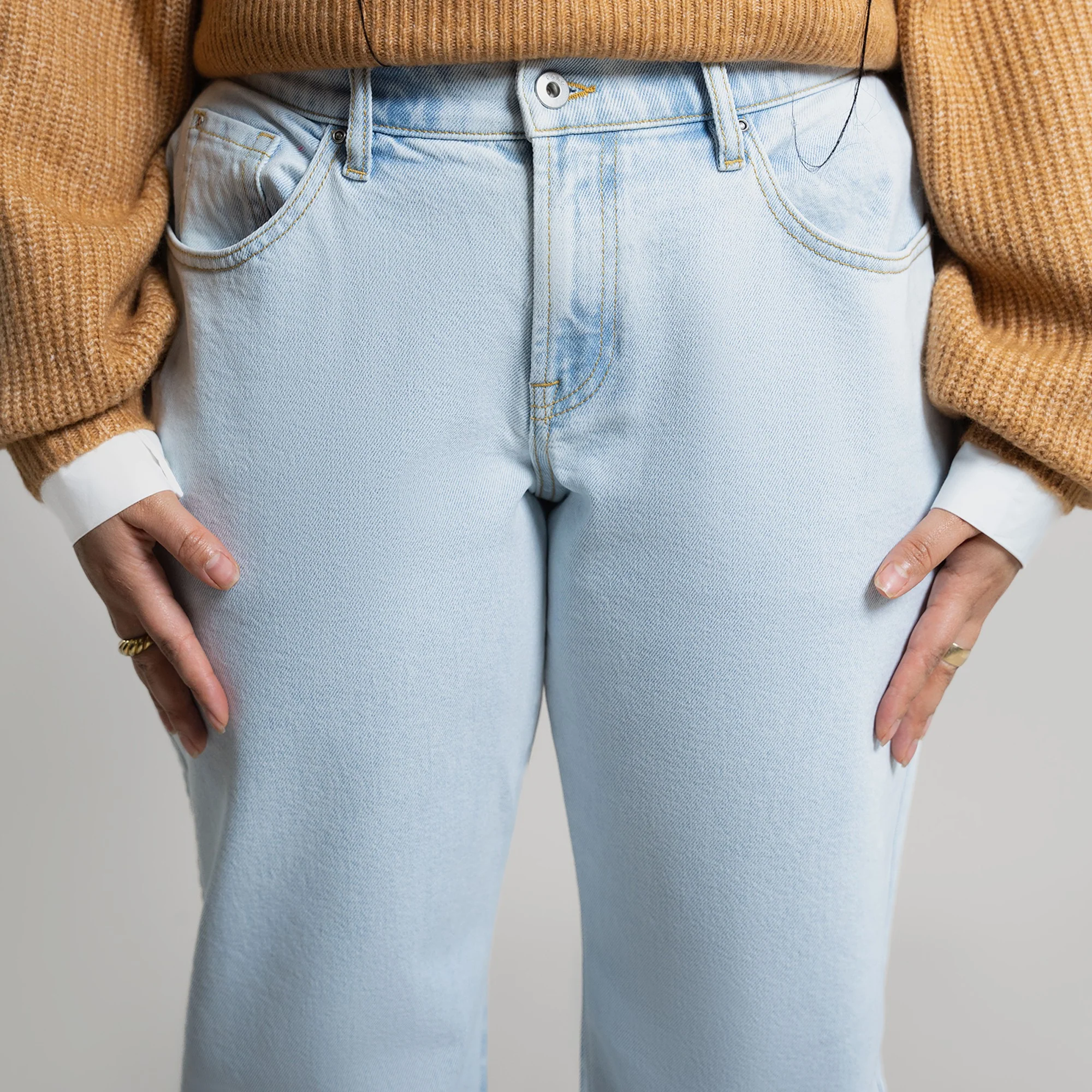 True Relaxed Jeans - Image 60