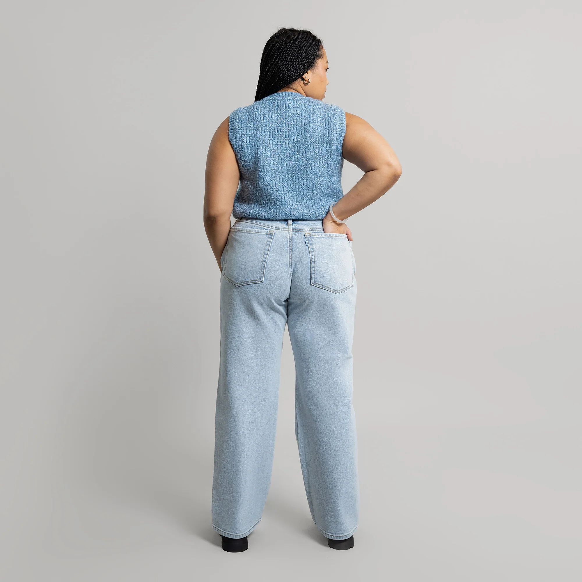 True Relaxed Jeans - Image 71