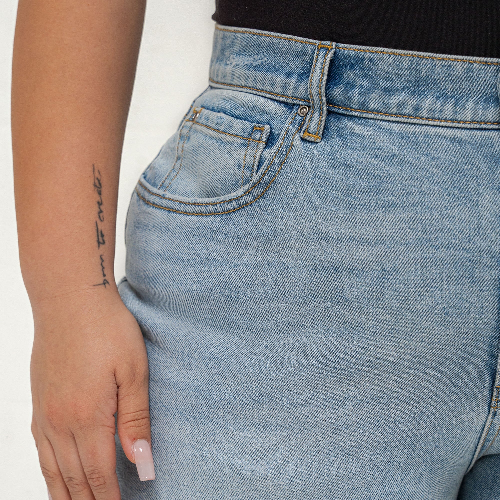 True Relaxed Jeans - Image 82